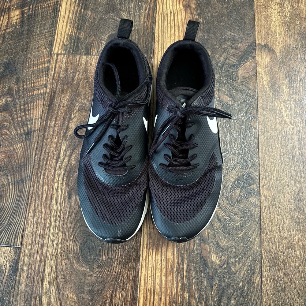 Black Nike Air Max Thea Athletic  Sneakers Women’s size 8
